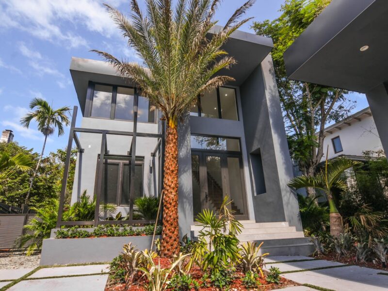Coast Luxury Home Builders