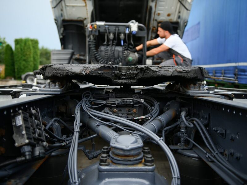 JP Semi Truck Repair
