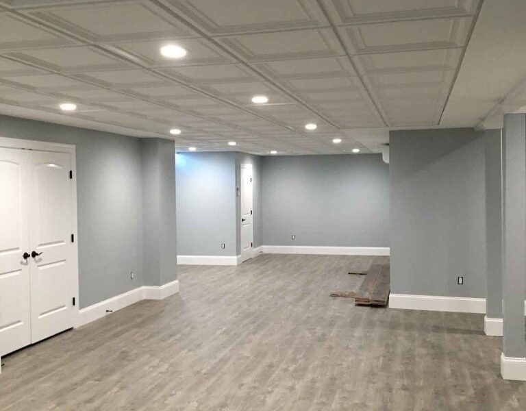 Robinia Construction LLC