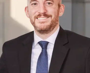 Brandon Carr, Esq.